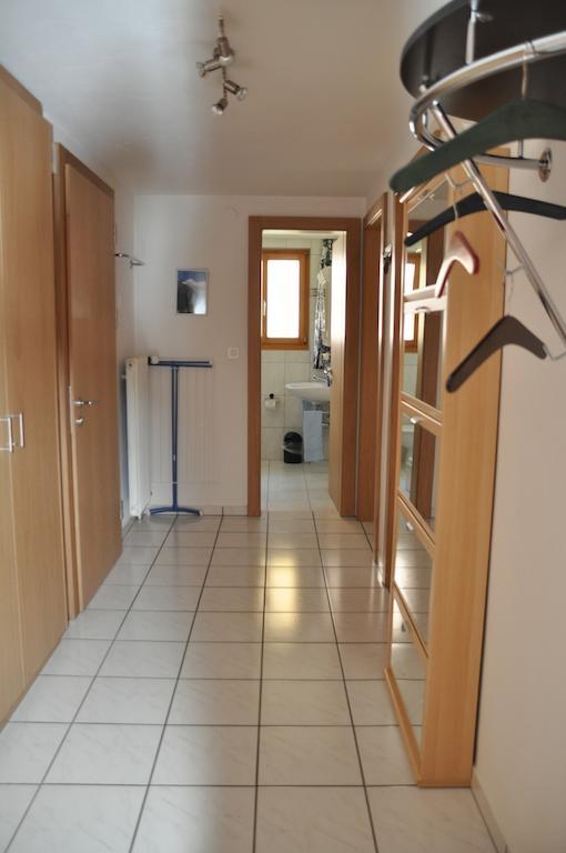 Apartmenthaus Holiday Зас-Фе Номер фото